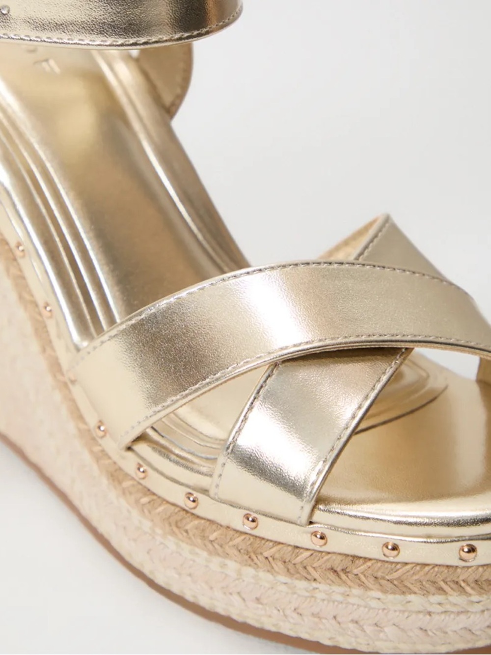 Metallic Gold Wedge Sandals for Women f